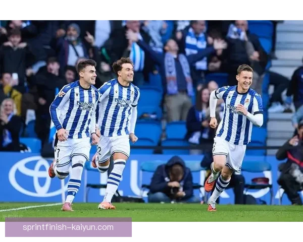 西甲赛季变化的表现趋势引人关注，竞争格局愈加复杂