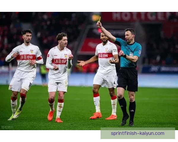 塔普索巴失误回顾下的球队防线表现分析与影响